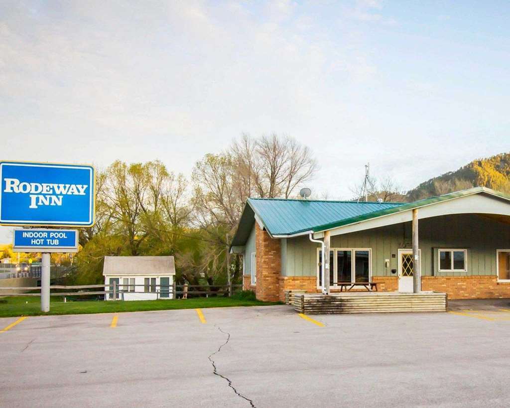 Deer Lodge Motel ซันแดนซ์ ภายนอก รูปภาพ