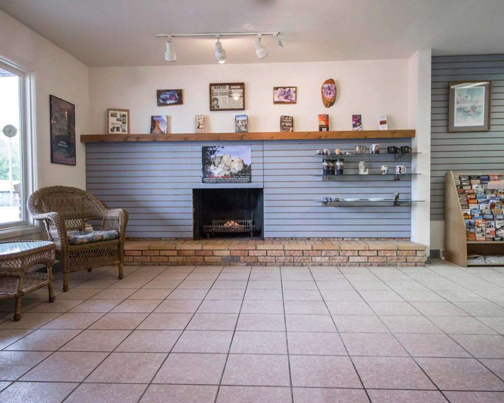 Deer Lodge Motel ซันแดนซ์ ภายใน รูปภาพ