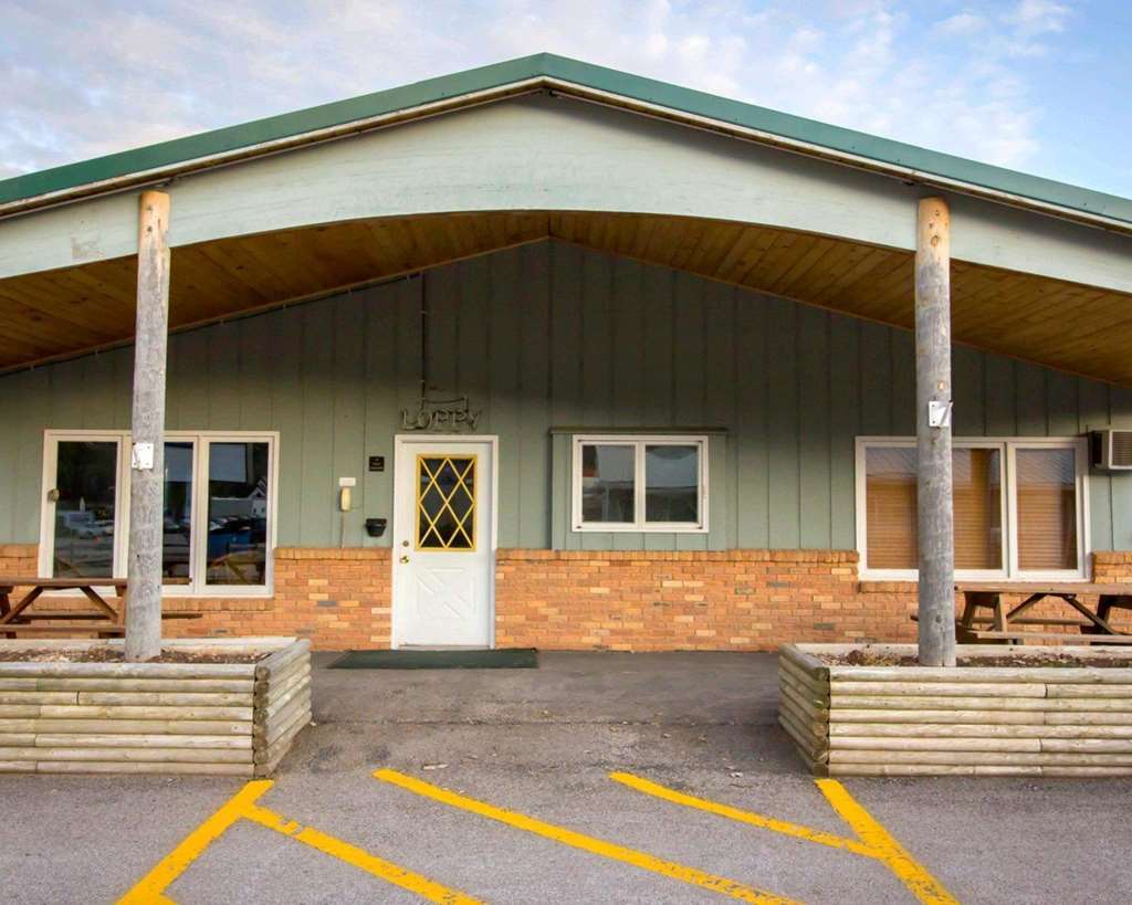 Deer Lodge Motel ซันแดนซ์ ภายนอก รูปภาพ